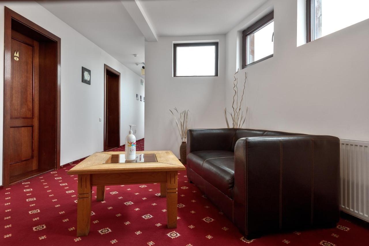 Casa Muntelui 호텔 푼다타 외부 사진